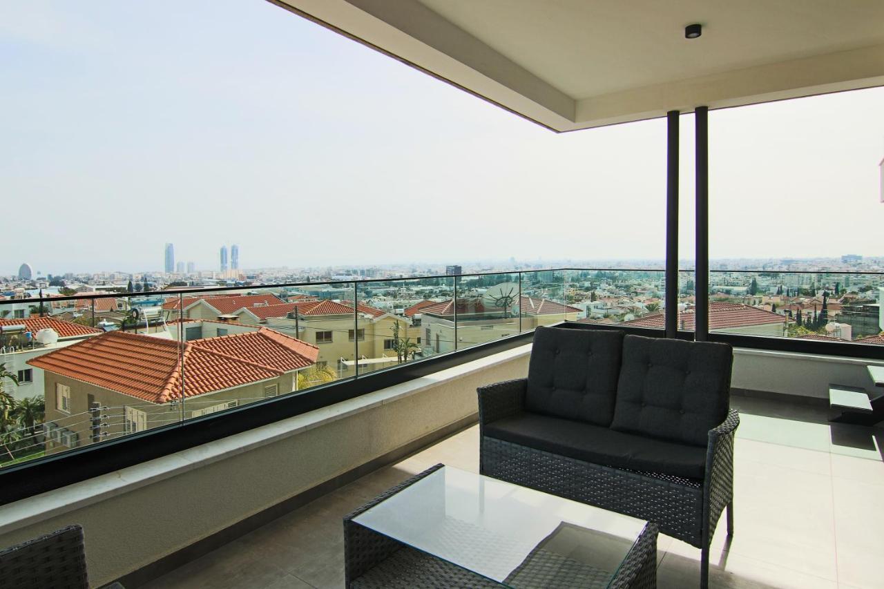 Phaedrus Living: Sea View Anna Residence 302 ลิมาซอล ภายนอก รูปภาพ